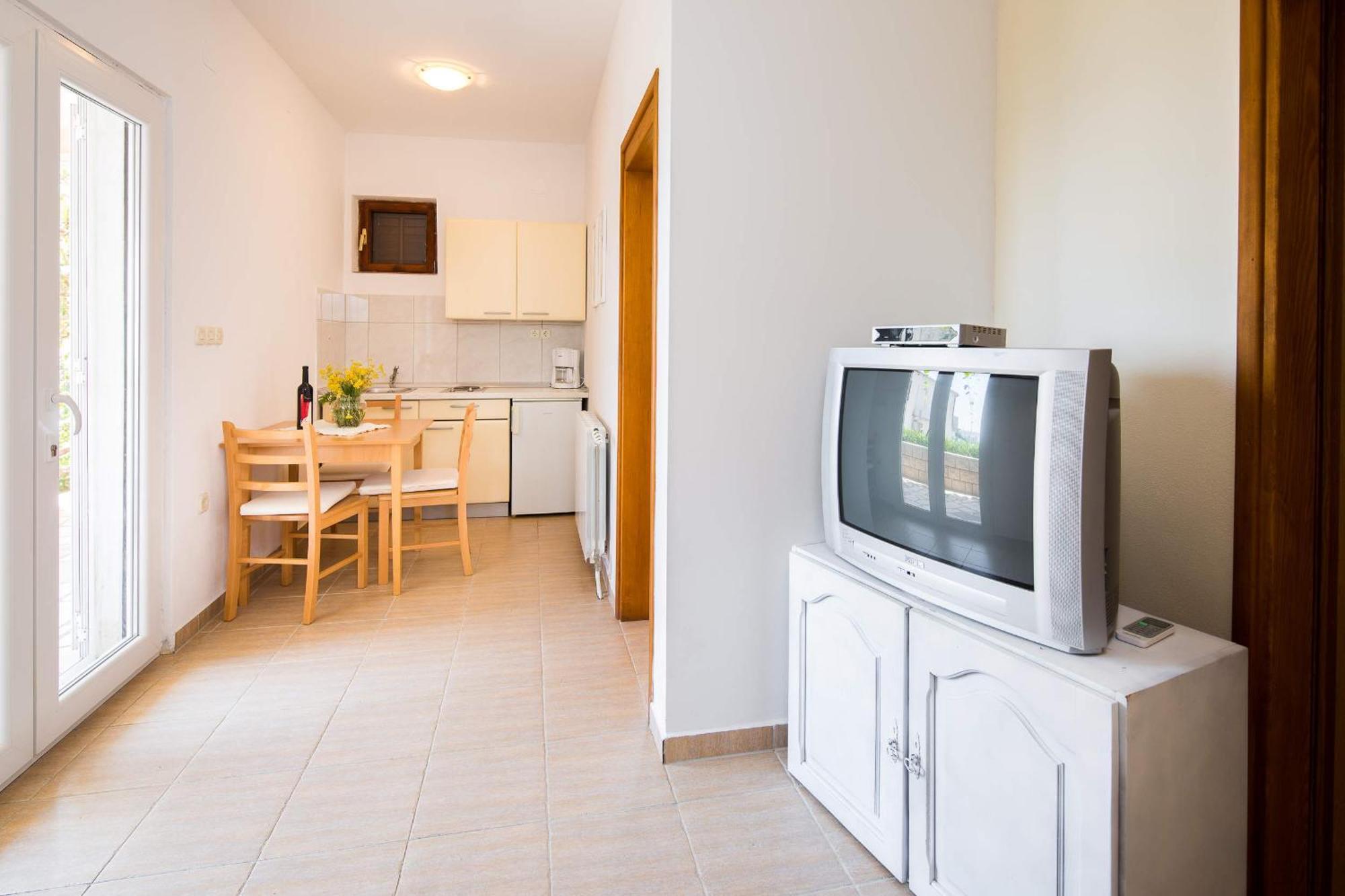 Pansion Marjan Hotell Zavala Rom bilde